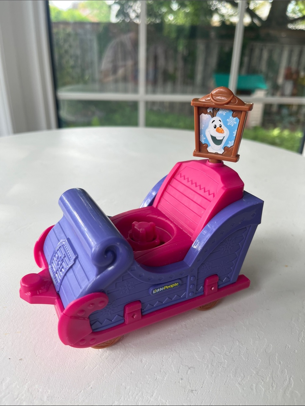 5/$25 💛Little People Olaf Float Sleigh only